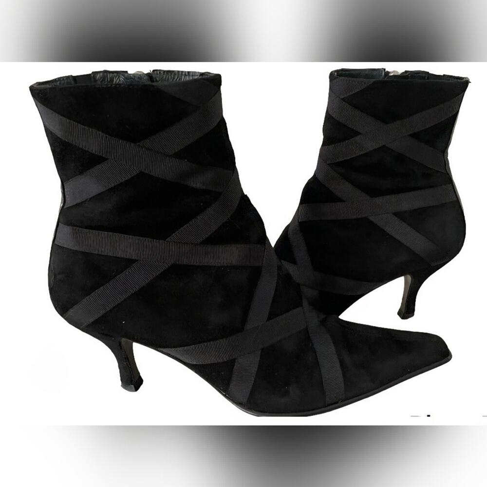 Donald J. Pliner Black Crisscross Bandage Style Suede Heeled Boots Sz. 8